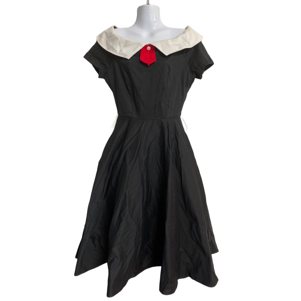 Vintage size 3 Petites by Demaro Black White Red Dress Full Skirt w/ crinoline